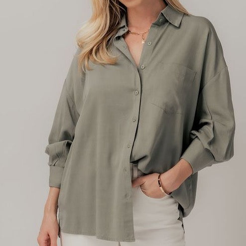 GREEN BUTTON UP